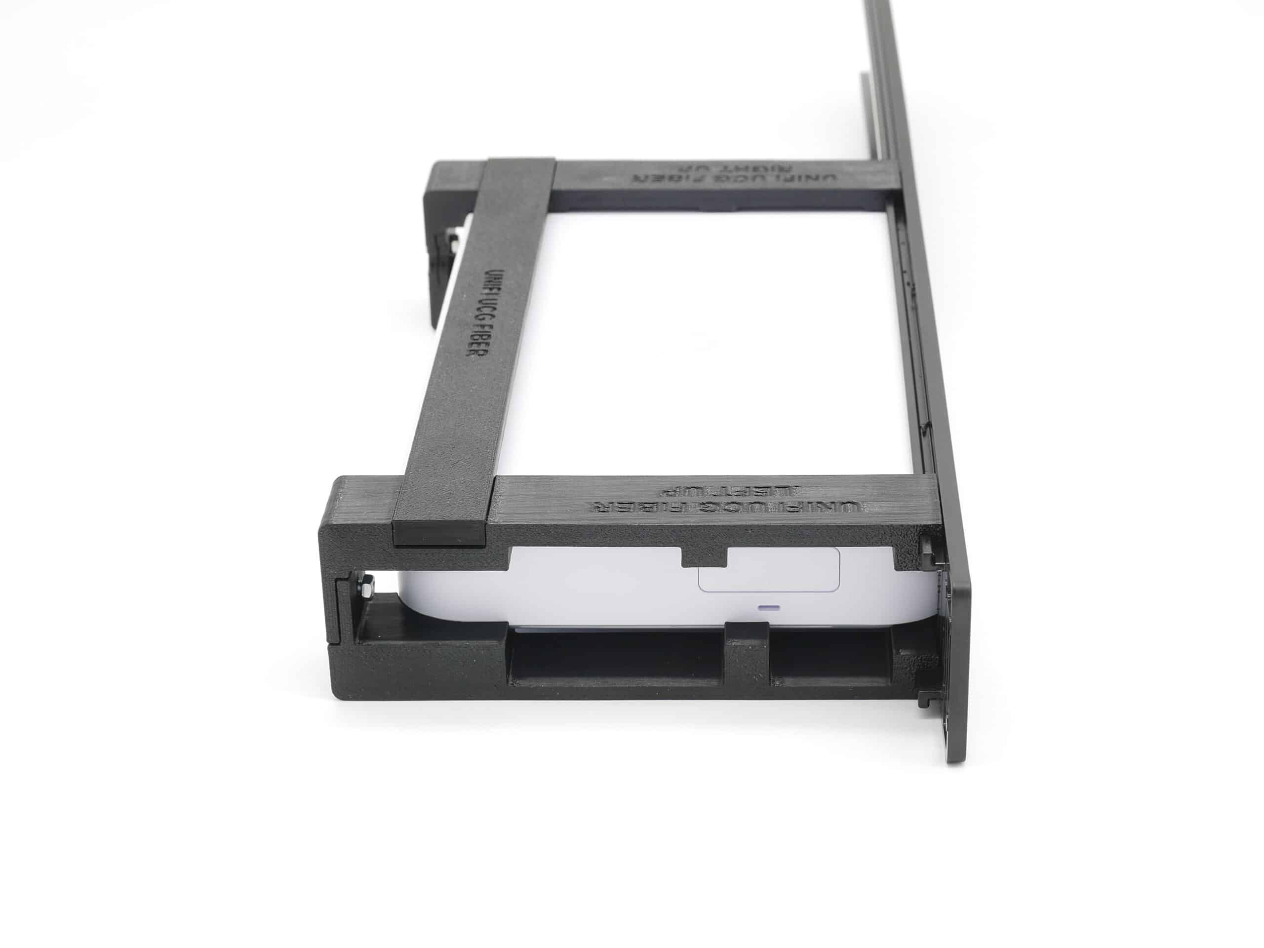 Rack mount for Ubiquiti UCG-fiber 19inch 1U - Image 4