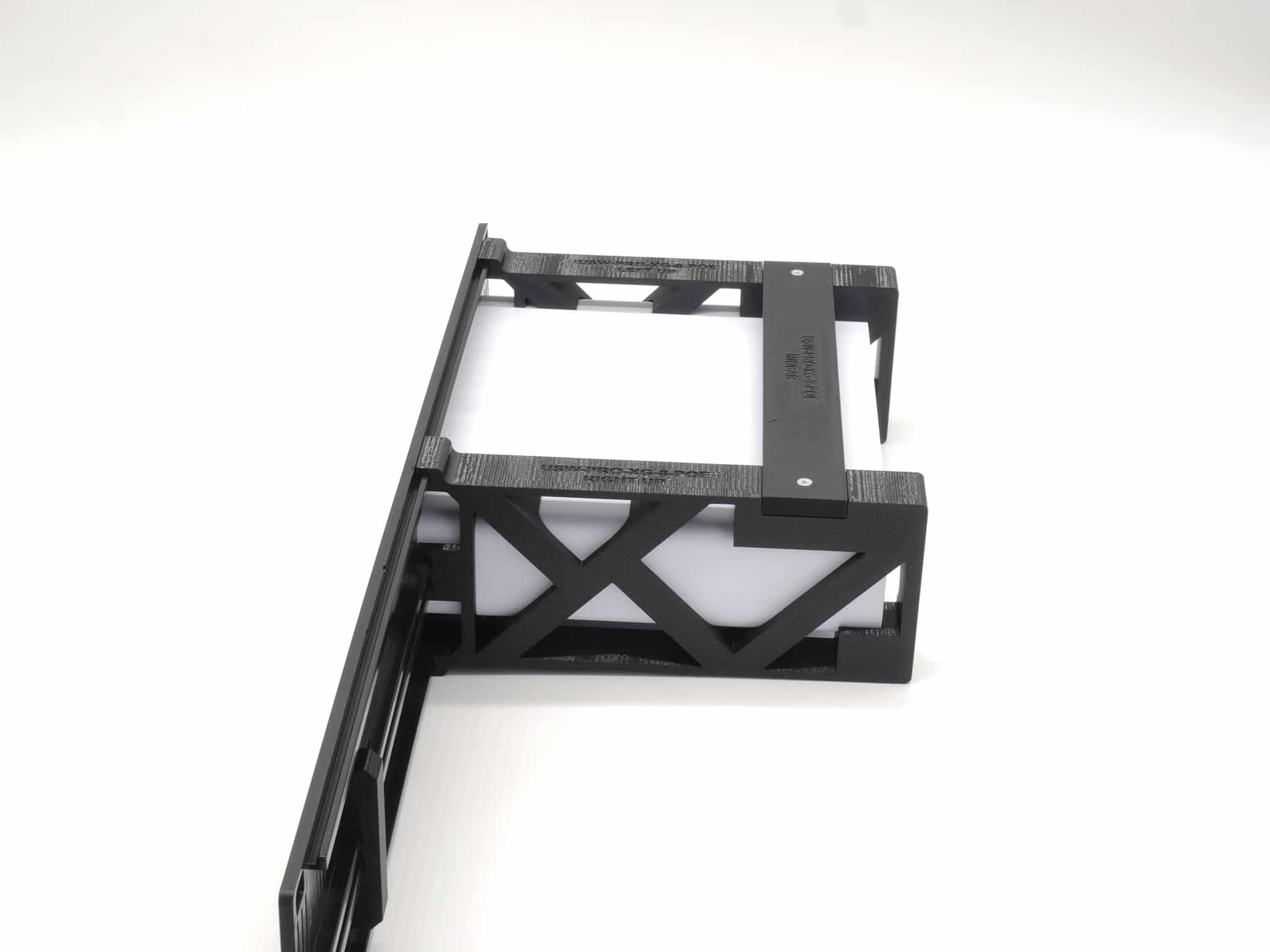 Rack mount for UniFi USW Pro-XG-8-PoE 19inch 2U - Image 4